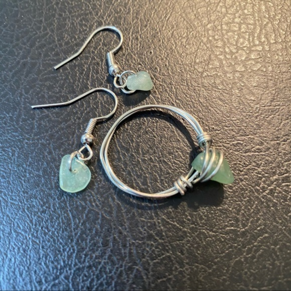 Handmade jewelry ring 11 &‎ earrings pale green *14